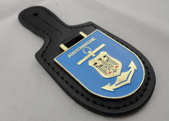 Fashion Customized HUSTENWACHE PU Leather Pocket Badge for Promotional Gift