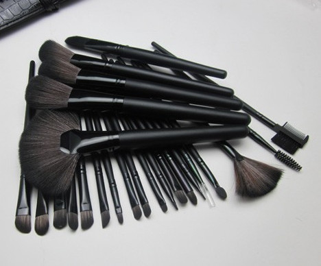 Black Wood Cosmetic Brush Sets 24PCS Synthetic Goat for women