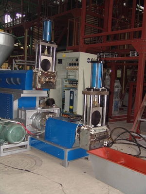 Pp Non Woven / Film plastic Recycling Machinery With Taiwan Screw CE Certificate